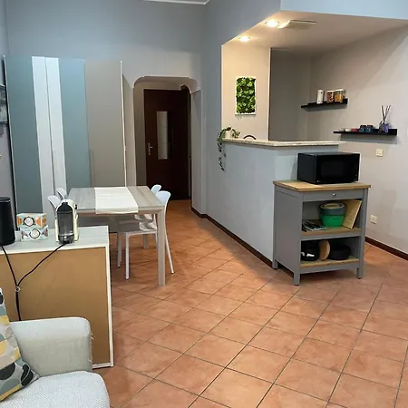 'la Lanterna' Nel Centro Di *