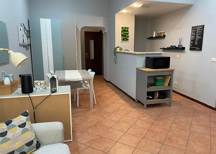 'la Lanterna' Nel Centro Di *